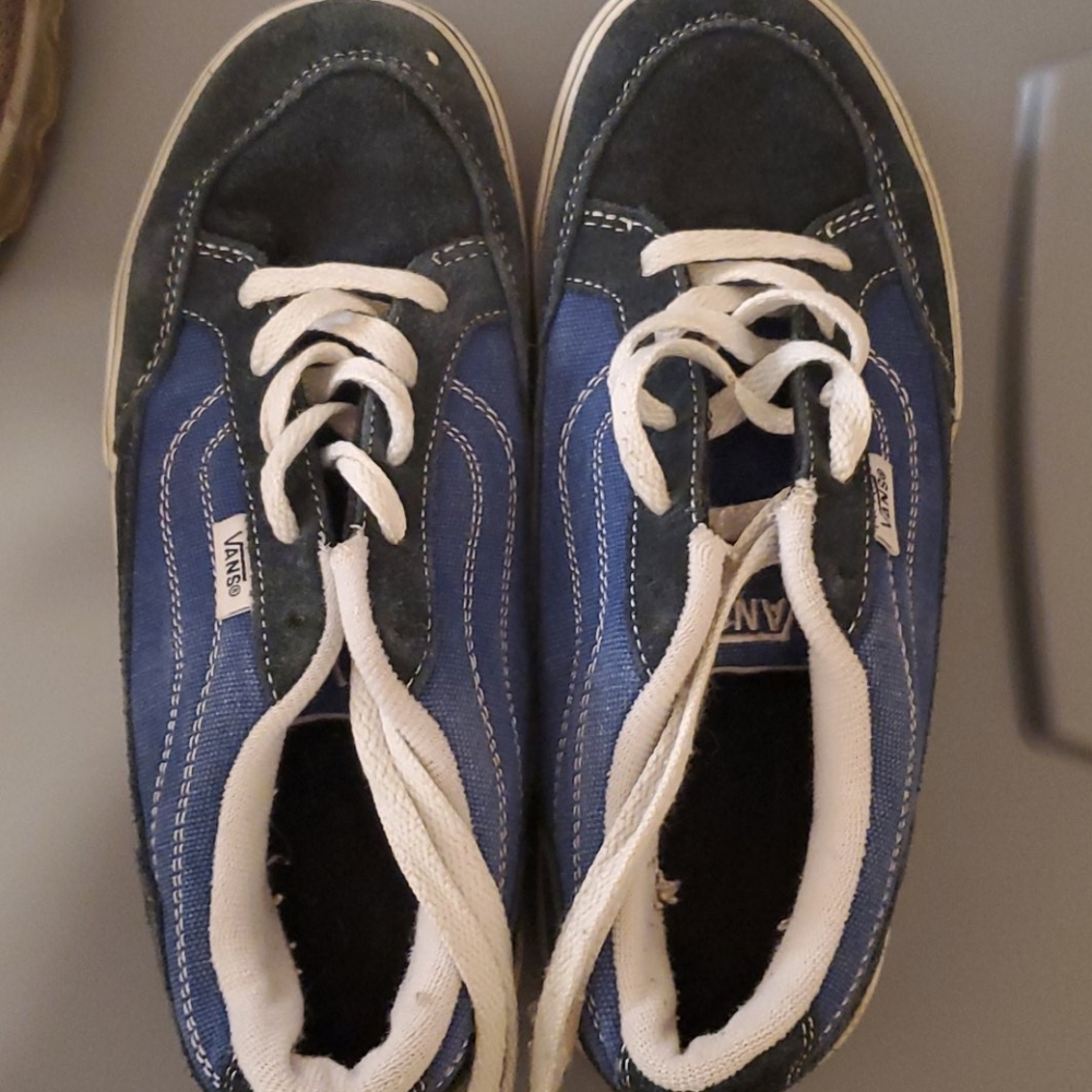 Boys vans